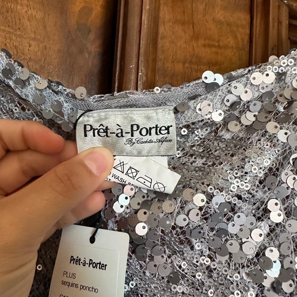 Silver tunic - Picture 4 of 4
